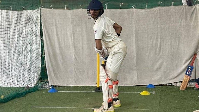 Mumbai Batsmen Siddharth Mohite bated 50 hours