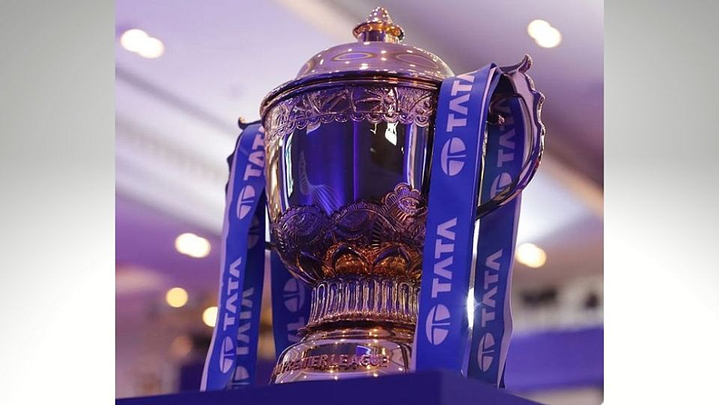 आयपीएलमध्ये सहभागी झालेले सर्व खेळाडू भारतात पोहोचू लागले आहेत. खेळाडूंना काही दिवस क्वारंटाईनमध्ये राहावे लागणार आहे. त्यानंतर १५ मार्चपासून सर्व संघ आपापल्या सरावाला सुरुवात करतील. त्यासाठी मुंबईत विविध ठिकाणी बंदोबस्त ठेवण्यात आला आहे.