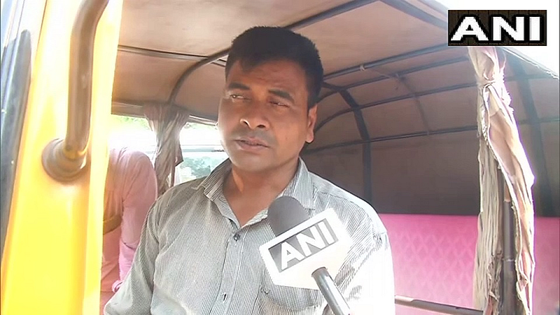 एका रिक्षाचालकाने सांगितले, तापमान वाढल्याने आता लोक घराबाहेर कमी पडत आहेत. दुपारी रस्त्यांवर लोक फारच कमी असतात. कारण भुवनेश्वरमध्ये आतापासूनच तापमानात मोठ्या प्रमाणावर वाढ होत आहे.