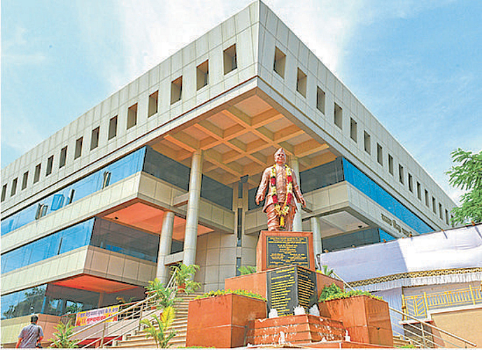 Waiting for incentive grants Will Shinde government change decision of Grand Alliance