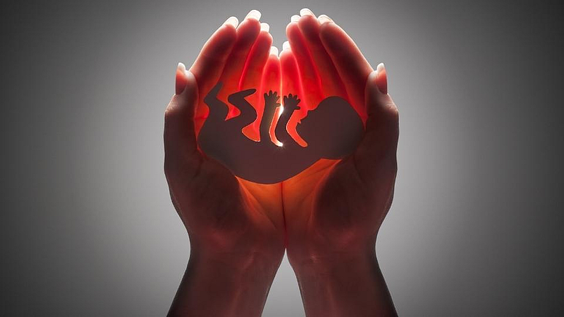 भारतात होणारे 67 टक्के गर्भपात असुरक्षित, दररोज 8 महिलांचा होतो मृत्यू
