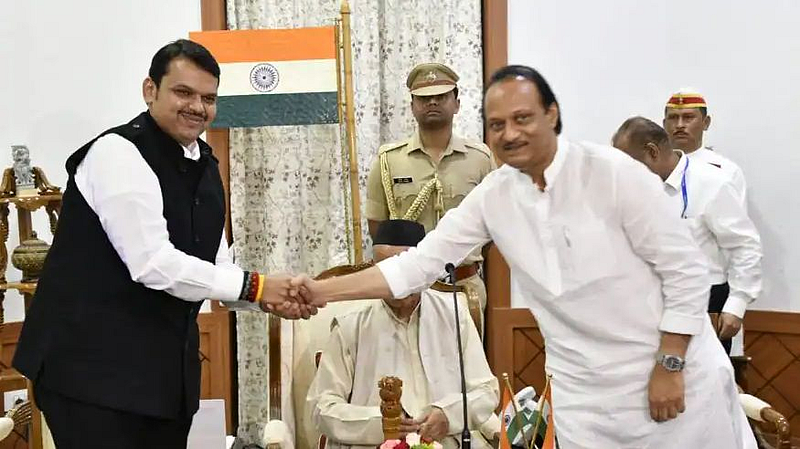 विषय साखर कारखान्यांचा! अजितदादा-फडणवीसांमध्ये रंगला कलगीतुरा