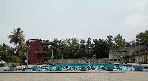 Some youths in Municipal Corporation Veer Savarkar swimming pool Smashed objects in nashik