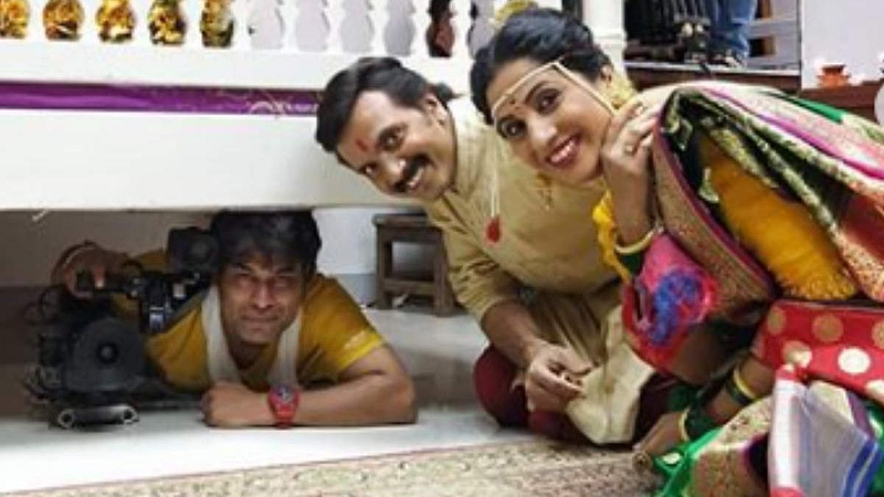 milind gawali post 'aai kuthe kay karte'