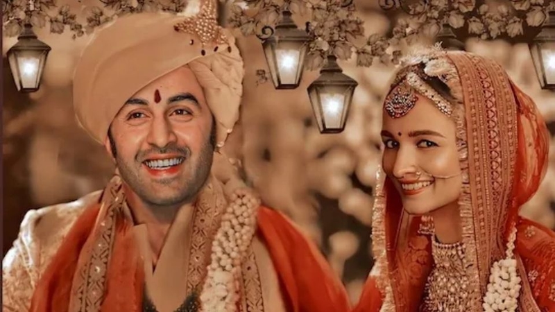 Ranbir Kapoor Alia Bhatt Wedding Photo