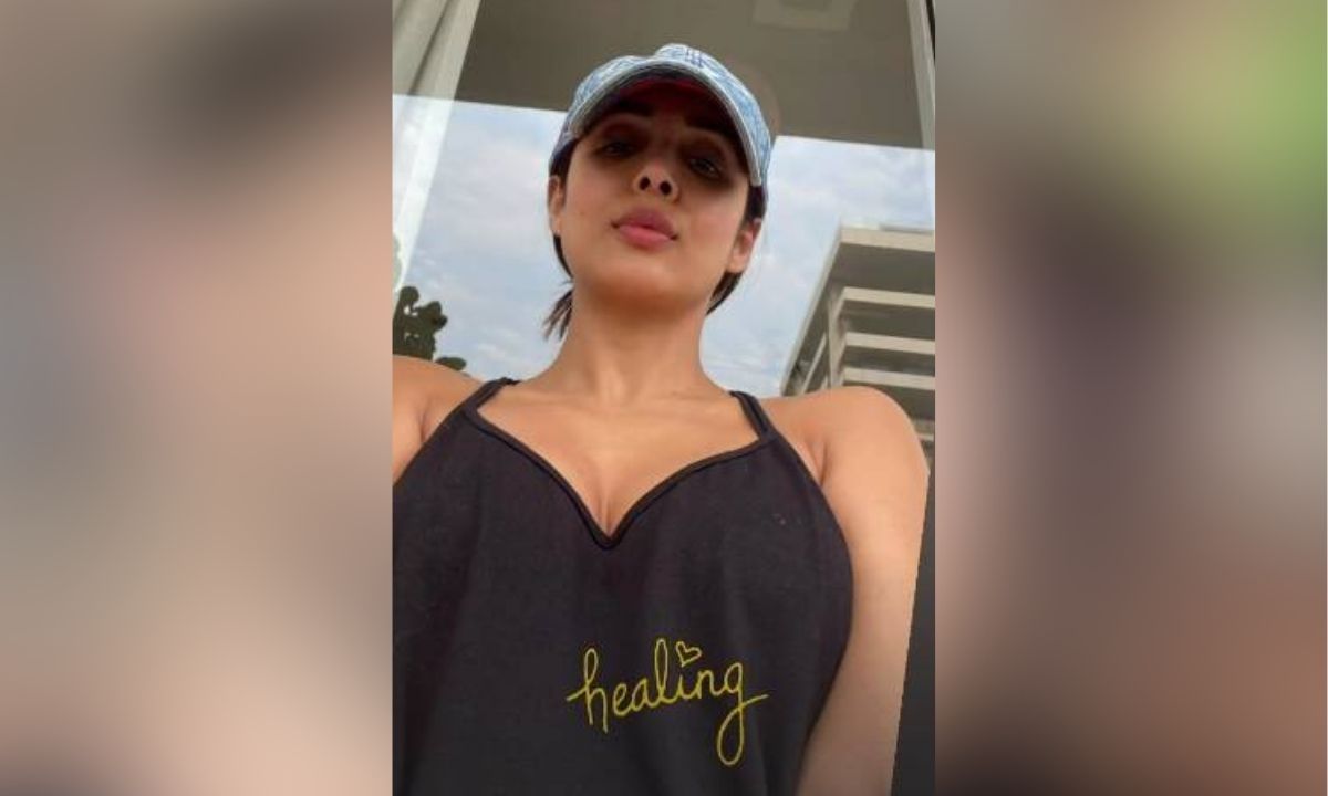 malaika arora shares selfie since accident