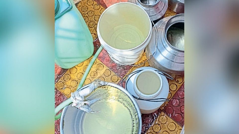 Unclean muddy water supply