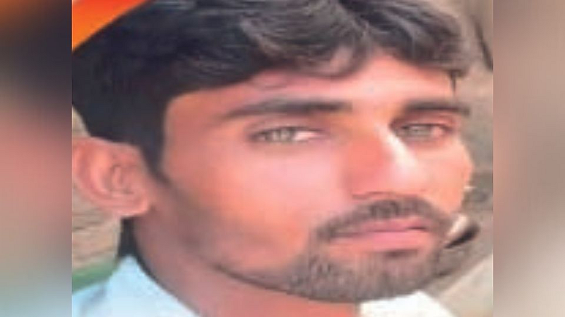 एजाजखाँ पठाण