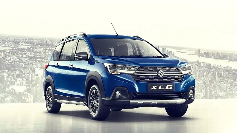 मारुती XL6 (New Maruti XL6)
Maruti Suzuki XL6 फेसलिफ्ट 21 एप्रिल 2022 रोजी लॉन्च होणार आहे. MPV मध्ये नवीन कॉस्मेटिक बदल आणि फीचर अपग्रेडसह अधिक शक्तिशाली इंजिन दिसेल. नवीन Ertiga प्रमाणेच, 2022 Maruti XL6 मध्ये 5-स्पीड मॅन्युअल आणि नवीन 6-स्पीड ऑटोमॅटिक गिअरबॉक्स पर्यायांसह जोडलेले नवीन 1.5L K15C ड्युअलजेट पेट्रोल इंजिन दिले जाईल.