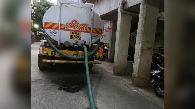 Pune Khadakwasala Water waste planning failed