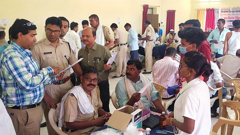 Health check-up camp for police in Hingoli Examination of 69 employees