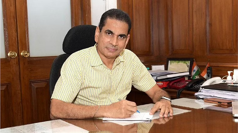 Mumbai Municipal Commissioner Iqbal Chahal transferred to Center