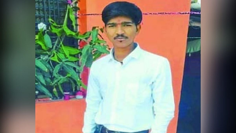 Aurangabad Young man commits suicide with sorry brothers whatsapp status
