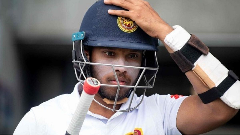 BAN vs SL : कुसल मेंडिसच्या छातीत आली कळ; त्वरित सोडलं मैदान