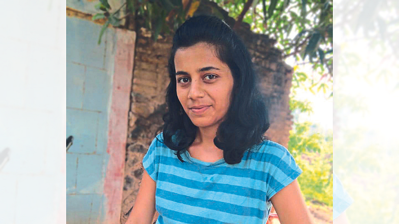 Late Divya Khole