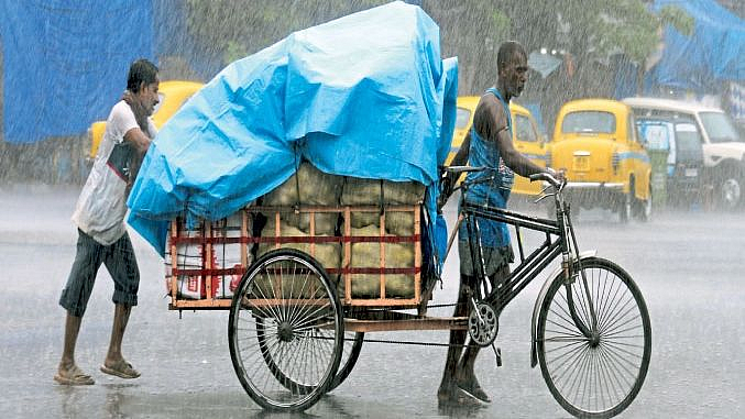 weather update asani cyclone effect intensity began to decrease