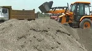Akola illegal sand smuggling