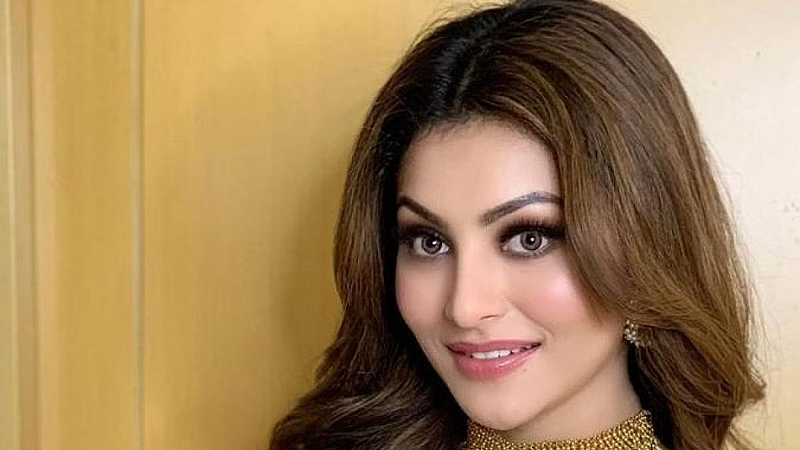 Actress Uravashi Rautela Video Viral