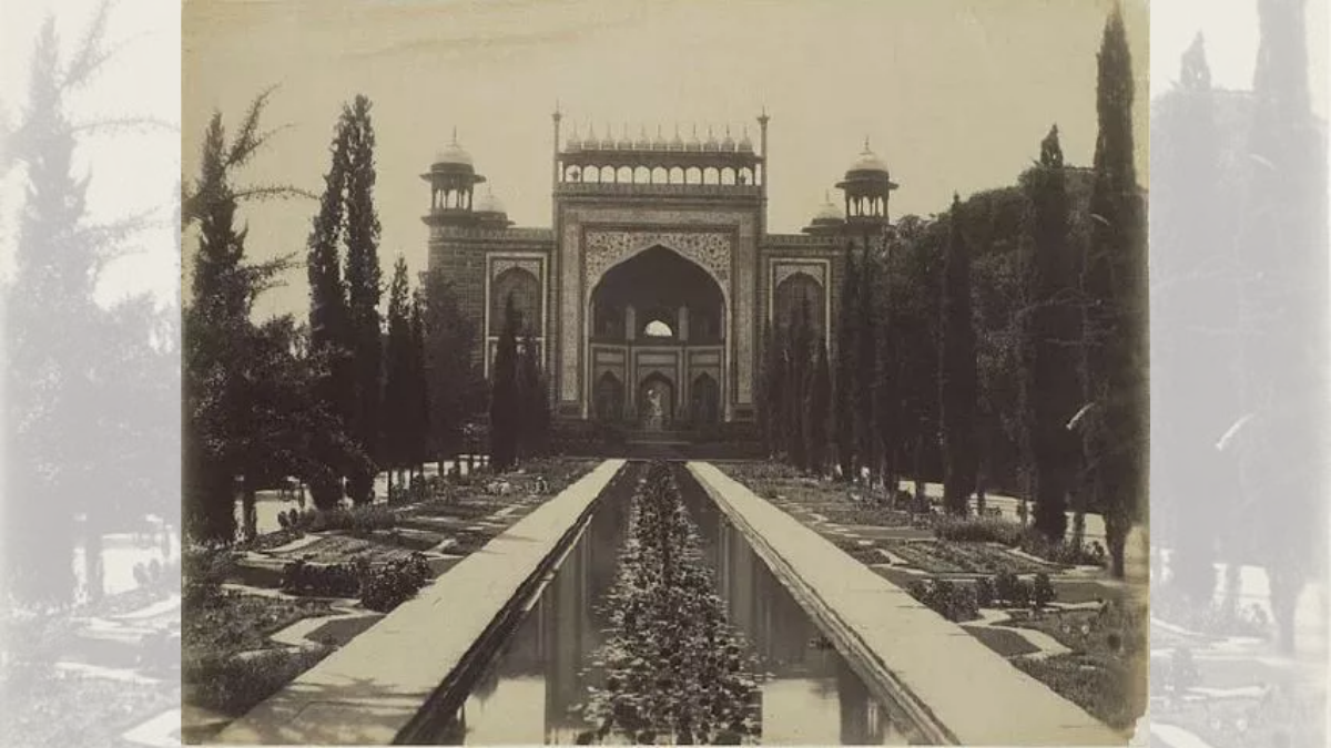 1887, आग्राच्या प्रसिद्ध 'ताजमहाल'चे प्रवेशद्वार