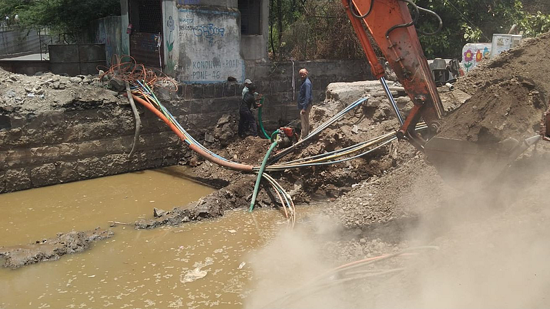 Rajas Chowk Culvert work BSNL customers facing issue with Phone and internet services katraj