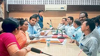 Akola Zilla Parishad Transfers of staff in five divisions