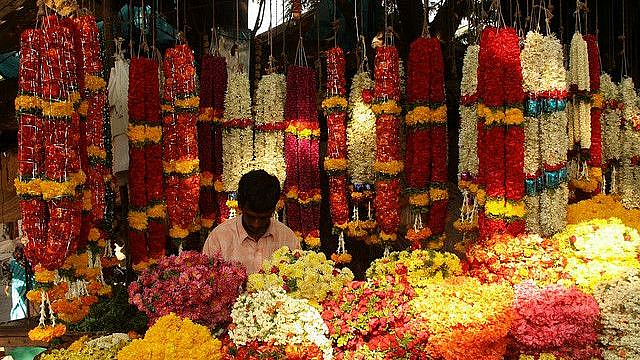 Inflation flowers price increase due to Rising temperatures