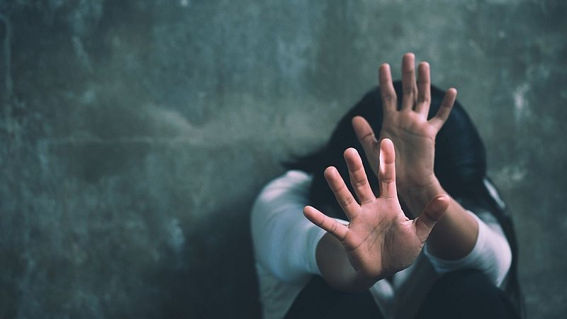 Minor Girl Committed Suicide In Beed