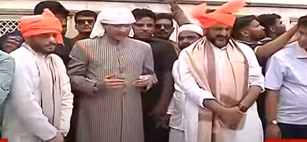 असुदुद्दीन ओवैसी