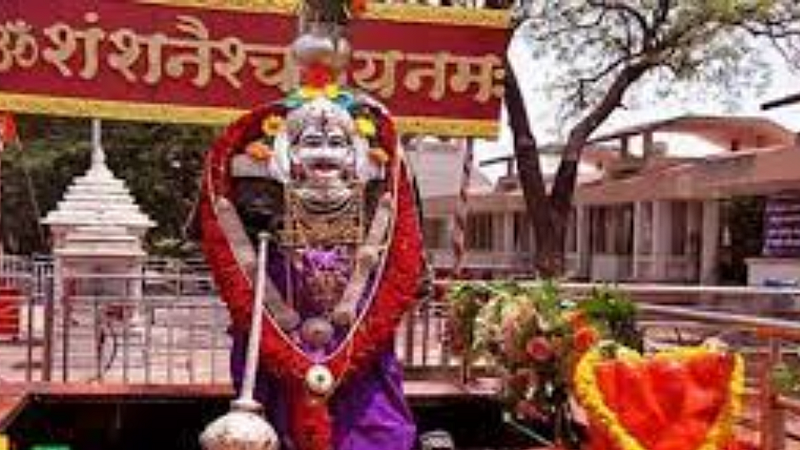 शनी दरबारात नव्या यंत्राचा उगम