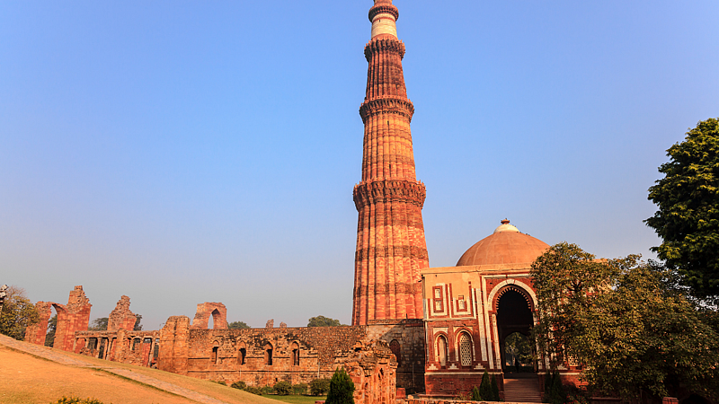 govt orders asi to conduct of qutub minar complex excavation amid gyanvapi row rak94