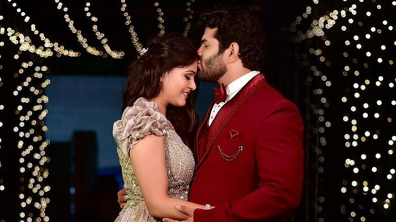 Akshaya Deodhar share video for Hardik Joshi after Engagement
