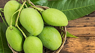 Raw mango Raw mango