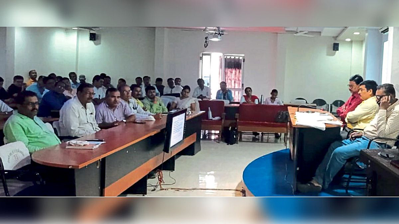 Akola Agriculture department attention to fertilizer and seed sellers