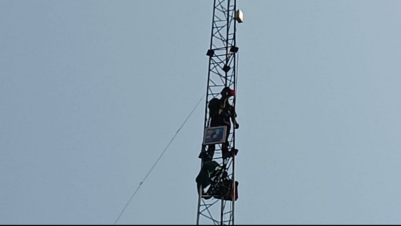 Agitation on the tower