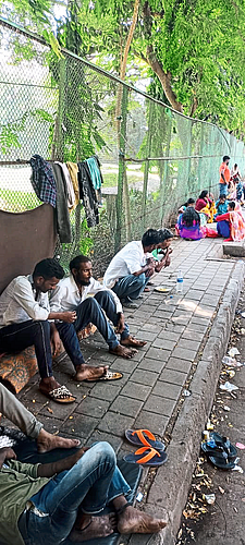बॉम्बे टीनसमोर `चॅलेंज` वाढले