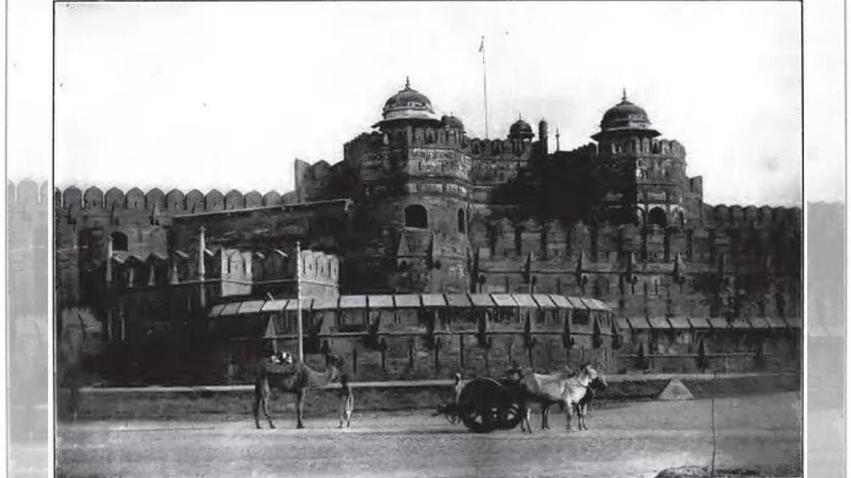 सन 1900, आग्रा येथील 'दिल्ली गेट'