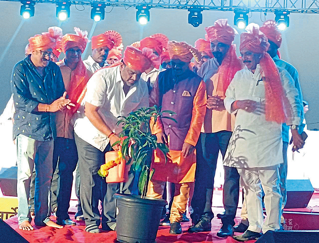 तटबंदी रोषणाईने उजळणार