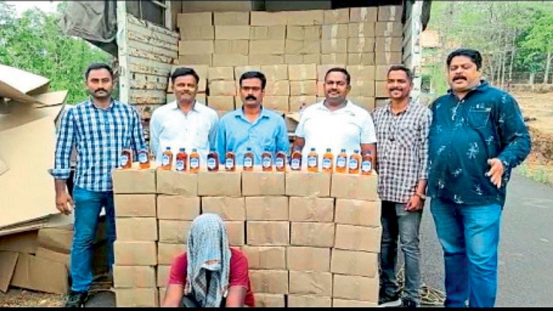 Thousands of Goa made liquor seized