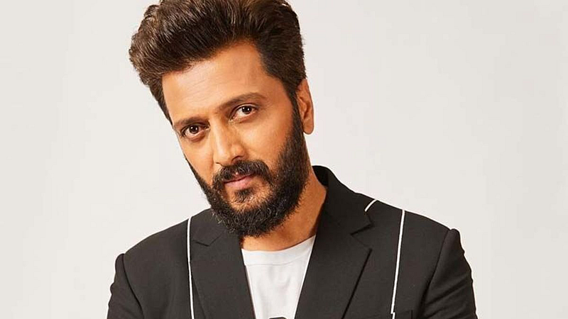 Actor Riteish Deshmukh angry on police officer how one can that much dengerous..on lalitpur rape case