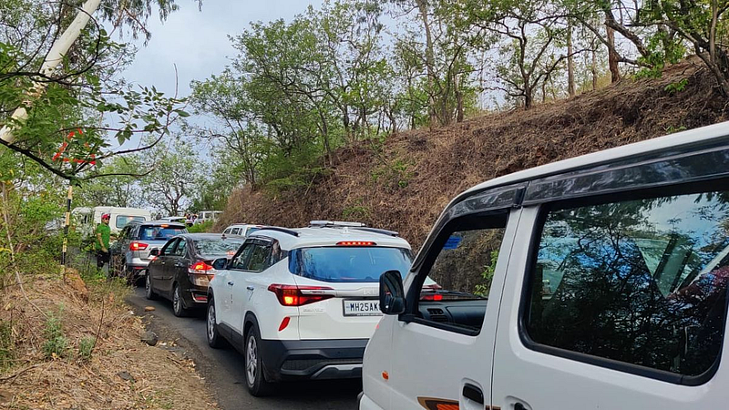 Large Crowd at Khadakwasla Sinhagad