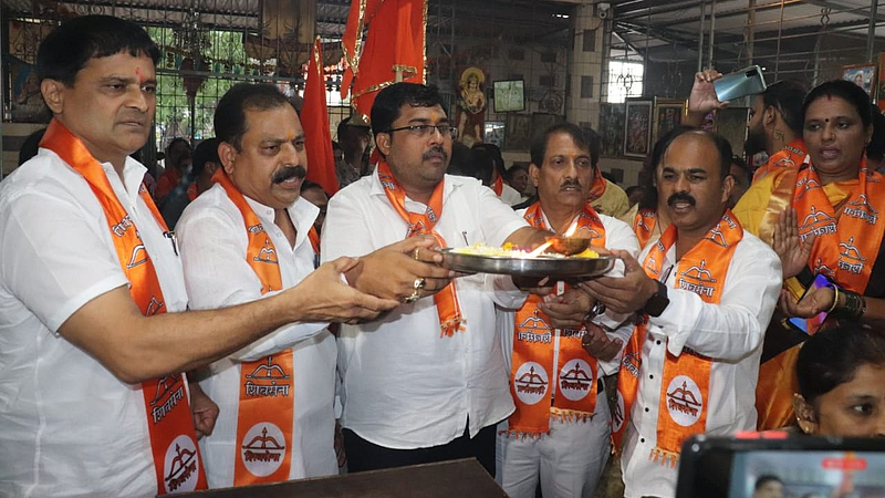 maharashtra politics cheat shiv sena party sharad pawar support cm uddhav thackeray pune