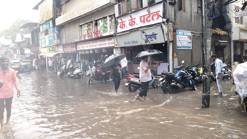 heavy rain in nashik
