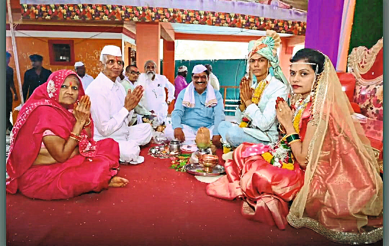 Married Couple priyanka mahajan & shubham mahajan