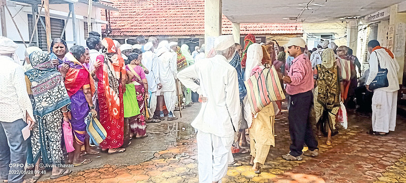 crowd to get income certificate