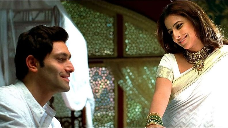 3. 'लबों को' : 2007 मध्ये आलेल्या 'भूल भुलैया' चित्रपटातील या रोमँटिक गाण्यालाही केकेंनी आपला आवाज दिलाय. त्यांनी हे गाणं इतकं सुंदर गायलंय की, हे गाणं ऐकून तुम्हाला कधीही कंटाळा येणार नाही.