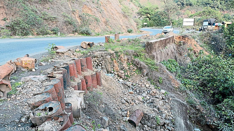 घाटरस्त्यांची वाट बिकटच
