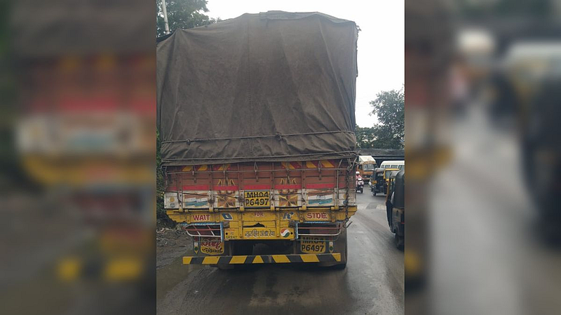 pune road accidnet