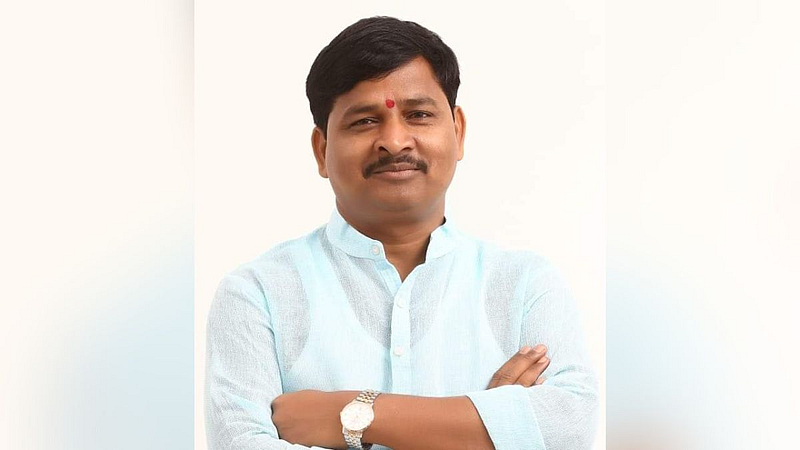 जिल्हाप्रमुख रमेश कोंडे आज शिंदे गटात