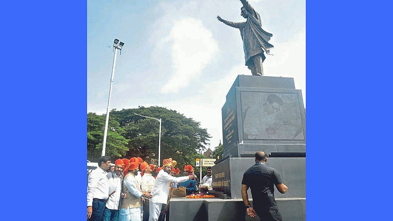 Chief Minister Eknath Shinde thanks the MLAs