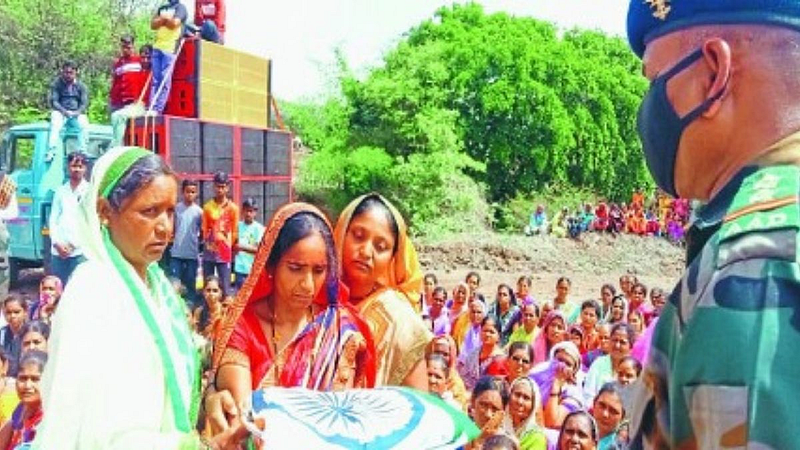 Funeral of martyr Chandrakant Jadhav